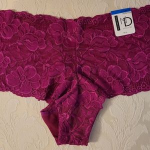 SOLD!!!Nwt NEW DIRECTIONS INTIMATES HIPSTER XL, ORCHID TEA,  FLORAL LACE PANTIES